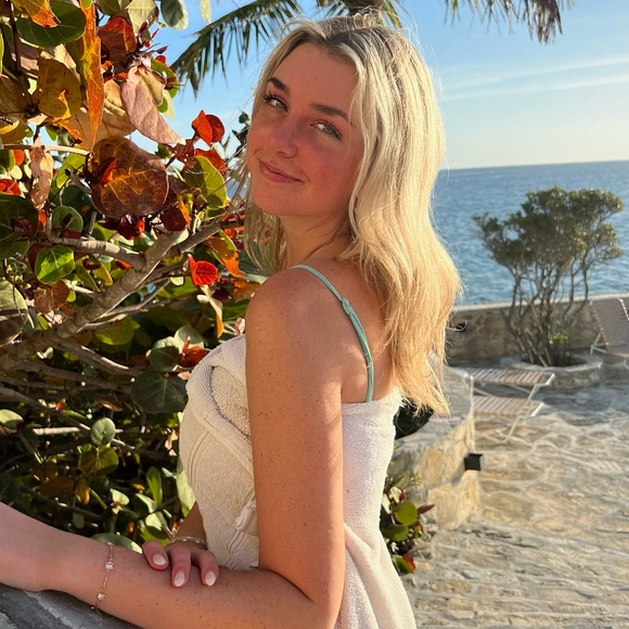 Meet your Posher, Basil - Picture 8 of 14